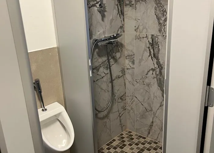 Hostel Sleep & Cook Aψβούργη